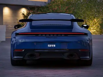 PORSCHE 992 .2 COUPE AEROKIT SPORTUITL 21  PANO HDMATRIX