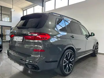 BMW X7 40xd M Sport Night-Vison Soft-Close Pano 7-Si