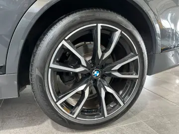BMW X7 40xd M Sport Night-Vison Soft-Close Pano 7-Si