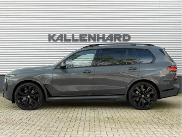 BMW X7 M60 M60i - 6 sitze - Individual - Bowers & Wi