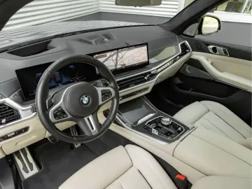 BMW X7 M60 M60i - 6 sitze - Individual - Bowers & Wi