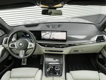 BMW X7 M60 M60i - 6 sitze - Individual - Bowers & Wi