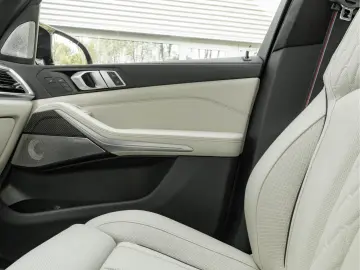 BMW X7 M60 M60i - 6 sitze - Individual - Bowers & Wi