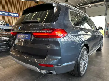 BMW X7  PANO(SKYLOUNGE) HEADUP 6SITZER 5-ZONEN VOLL