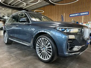 BMW X7  PANO(SKYLOUNGE) HEADUP 6SITZER 5-ZONEN VOLL