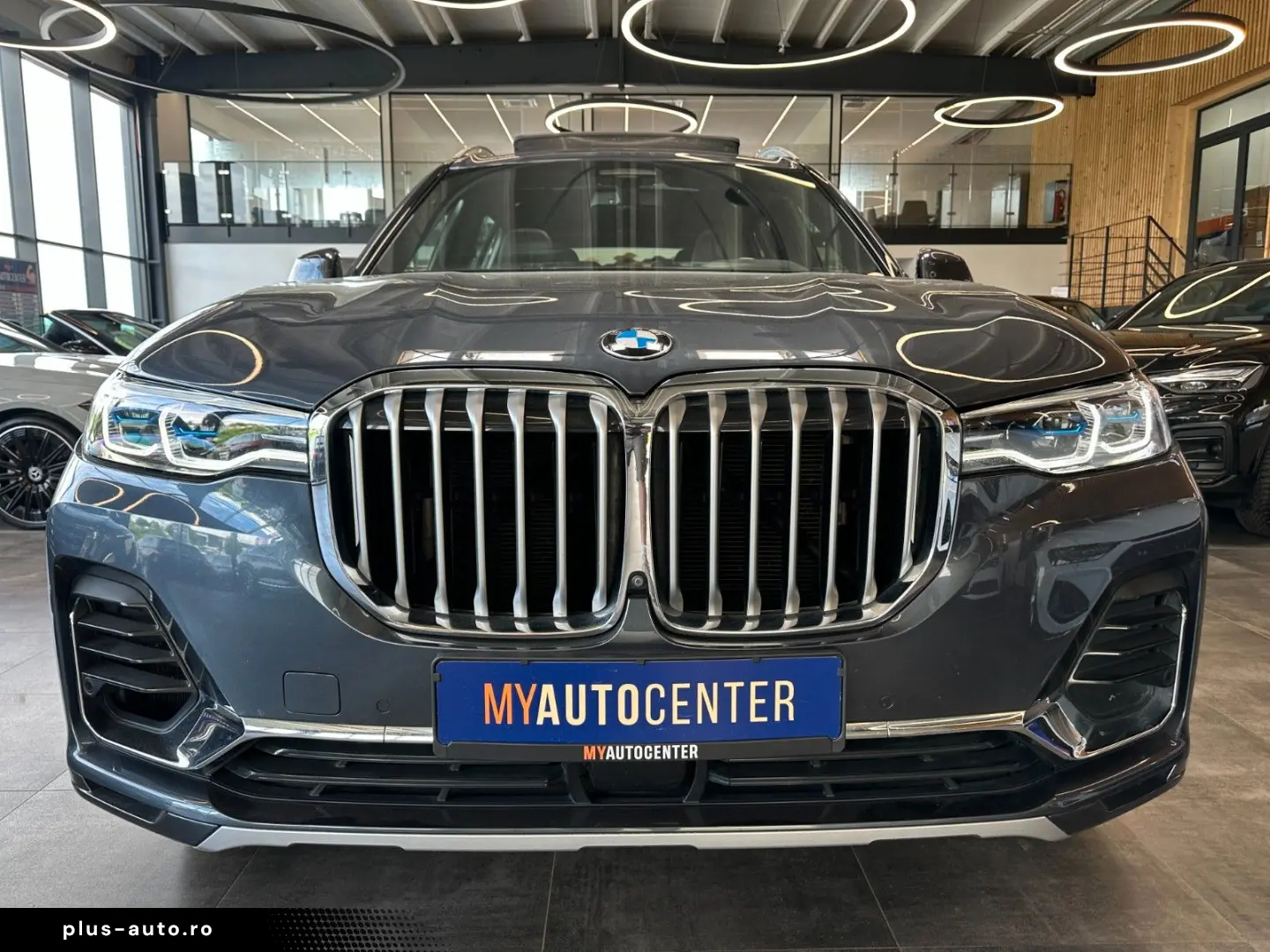 BMW X7  PANO(SKYLOUNGE) HEADUP 6SITZER 5-ZONEN VOLL