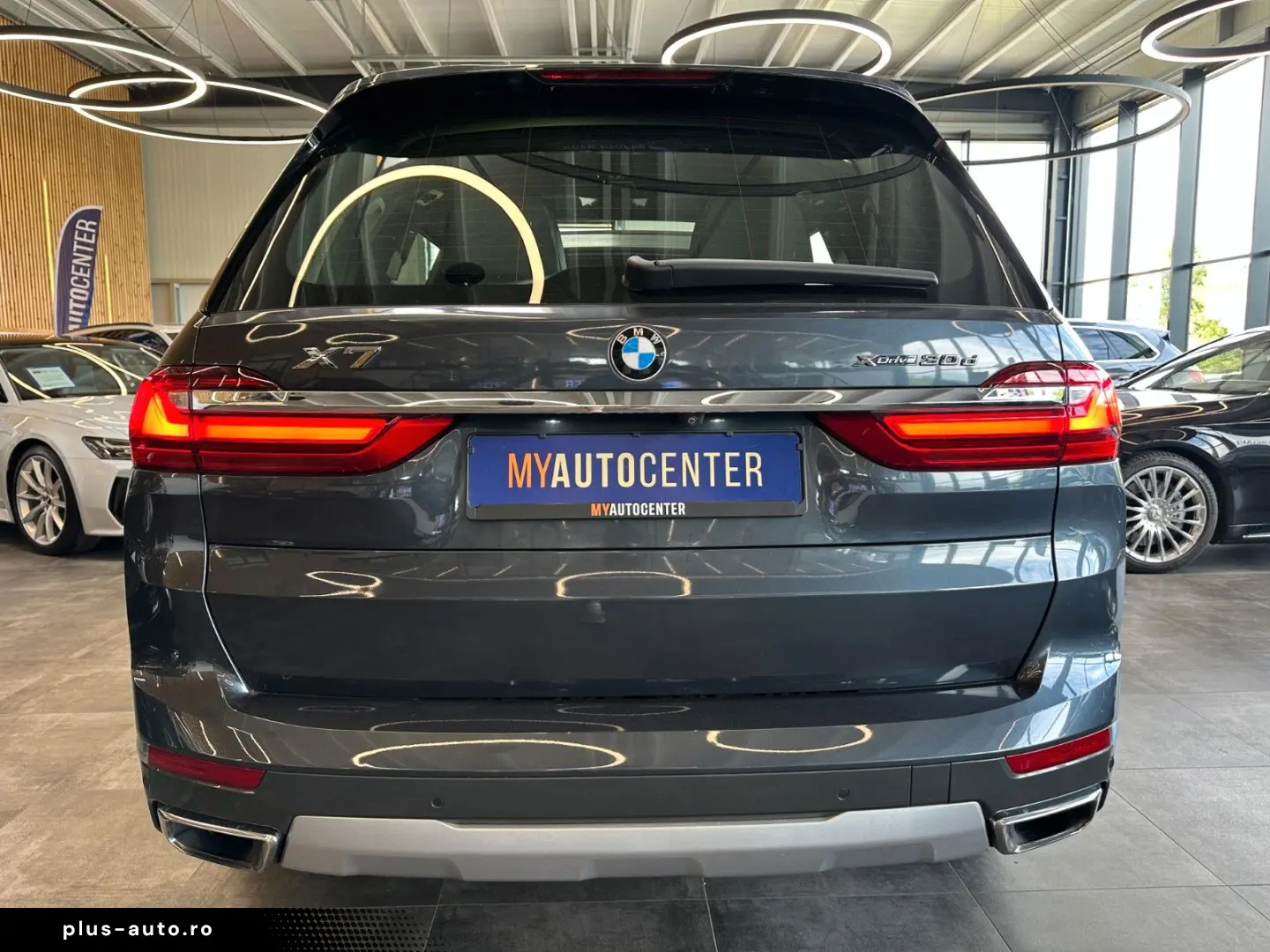 BMW X7  PANO(SKYLOUNGE) HEADUP 6SITZER 5-ZONEN VOLL