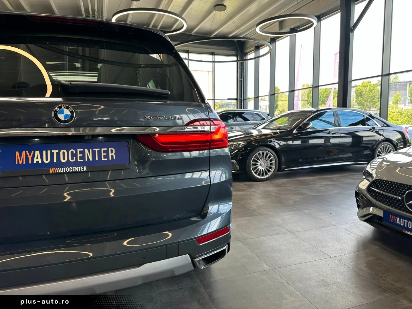 BMW X7  PANO(SKYLOUNGE) HEADUP 6SITZER 5-ZONEN VOLL