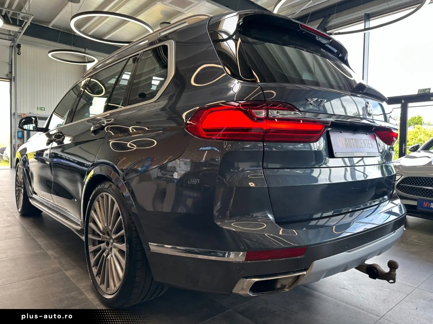 BMW X7  PANO(SKYLOUNGE) HEADUP 6SITZER 5-ZONEN VOLL