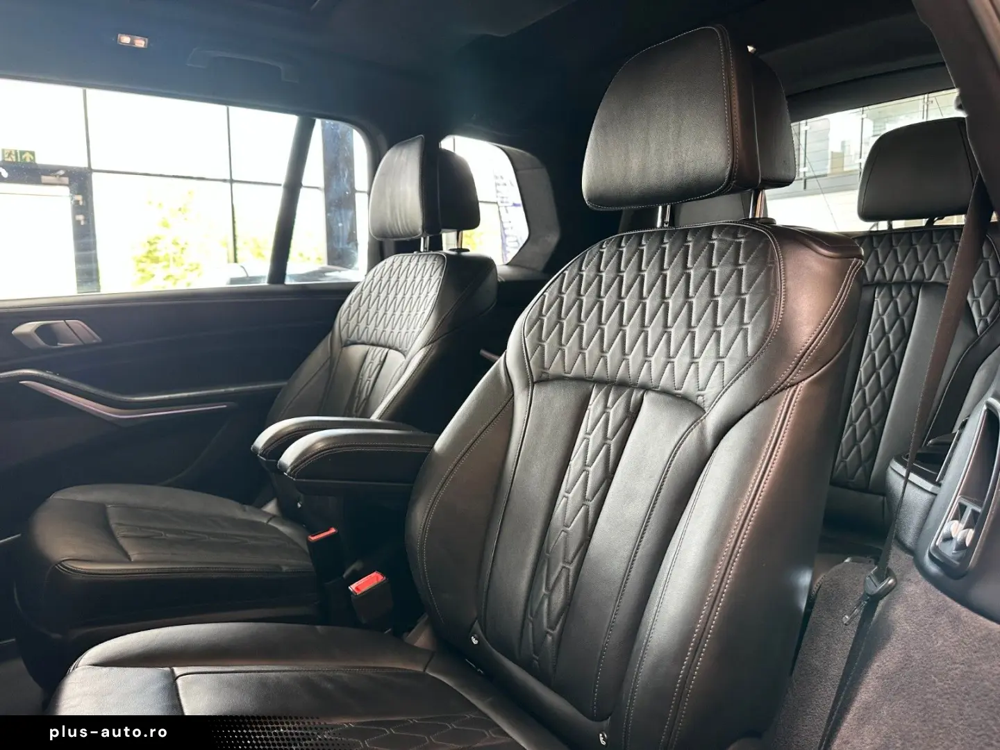BMW X7  PANO(SKYLOUNGE) HEADUP 6SITZER 5-ZONEN VOLL