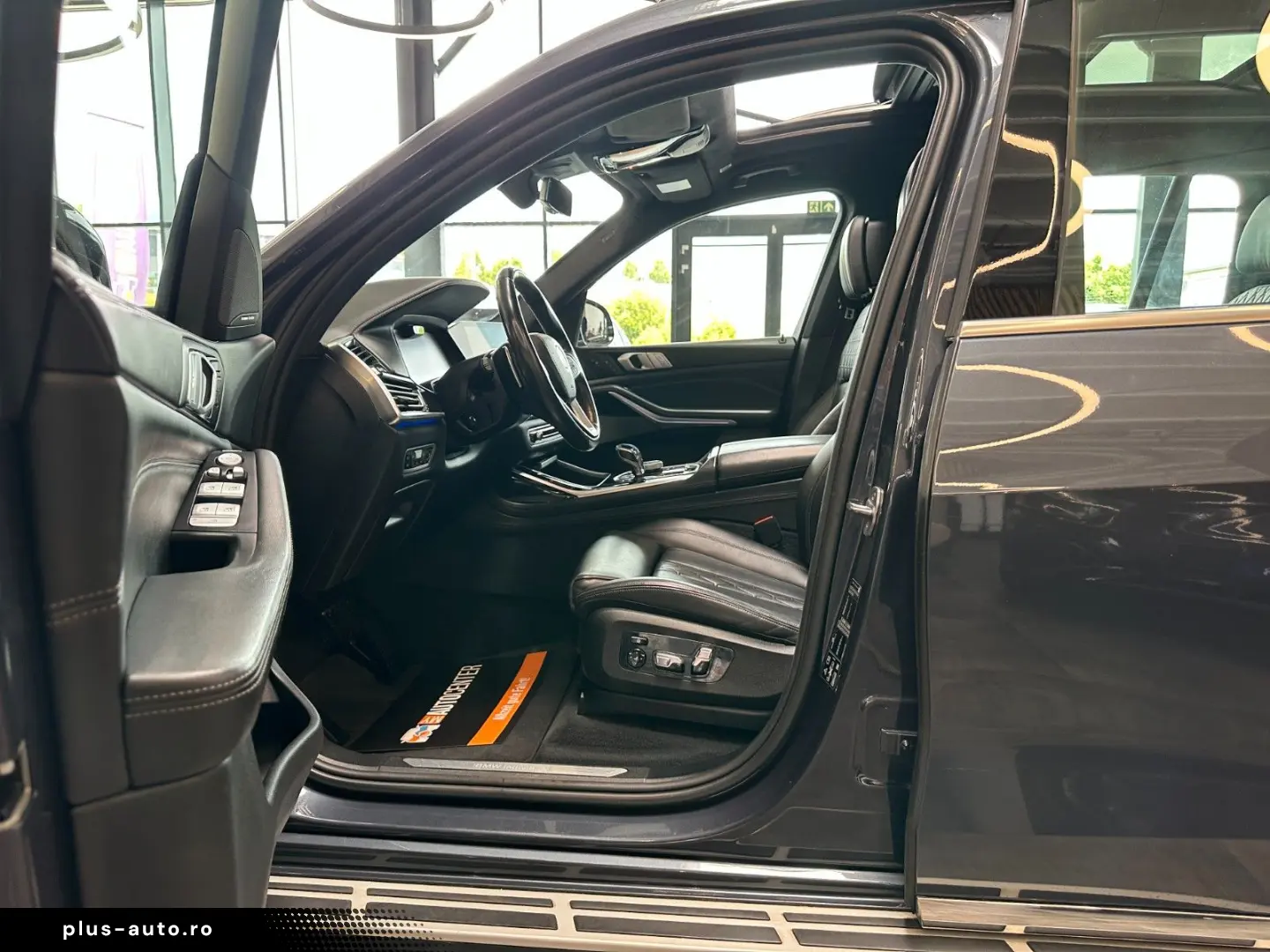 BMW X7  PANO(SKYLOUNGE) HEADUP 6SITZER 5-ZONEN VOLL