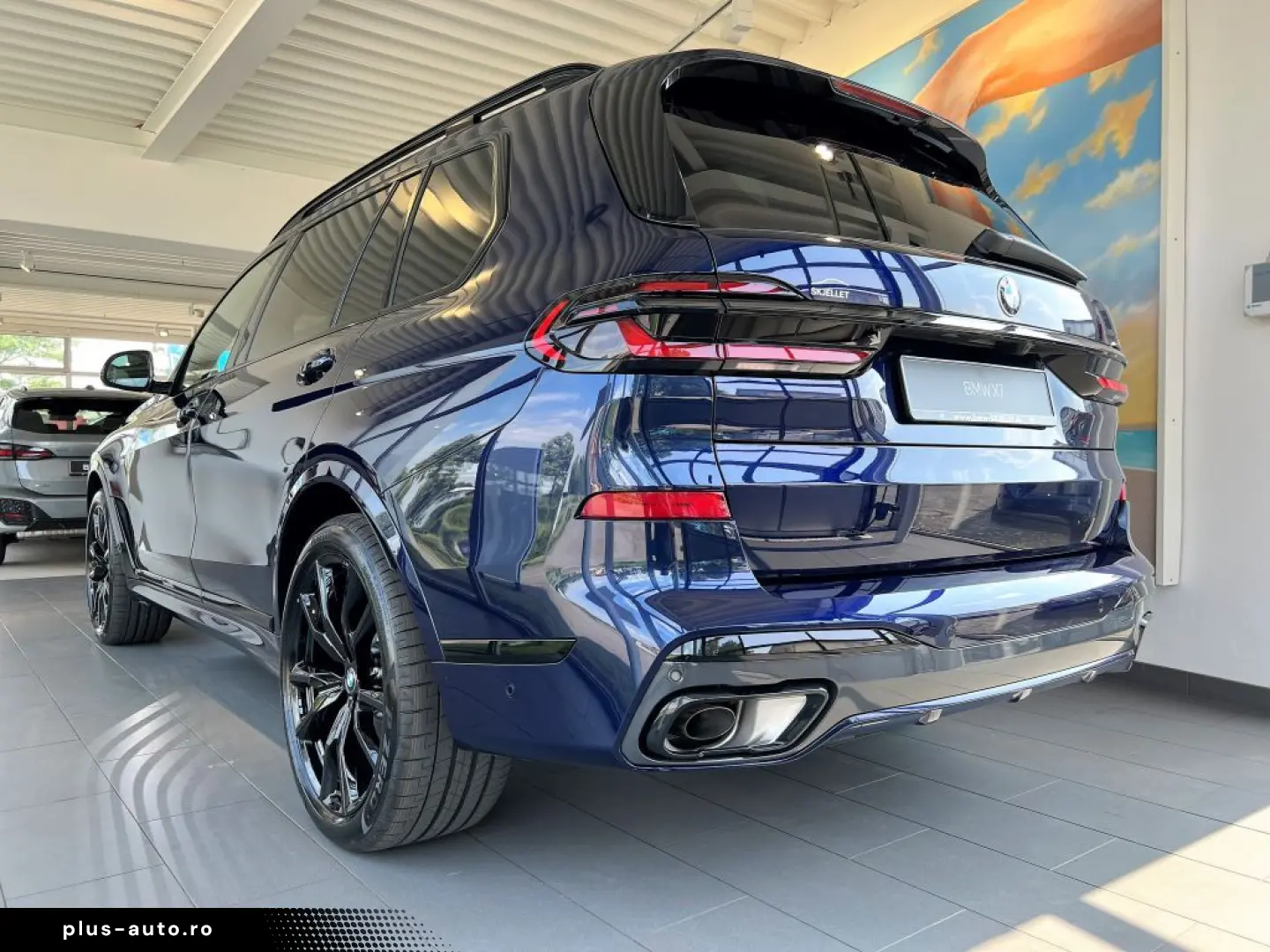 BMW X7 xDr.40d M SPORT PRO SKY B&W BELÜF ICON AHK 22