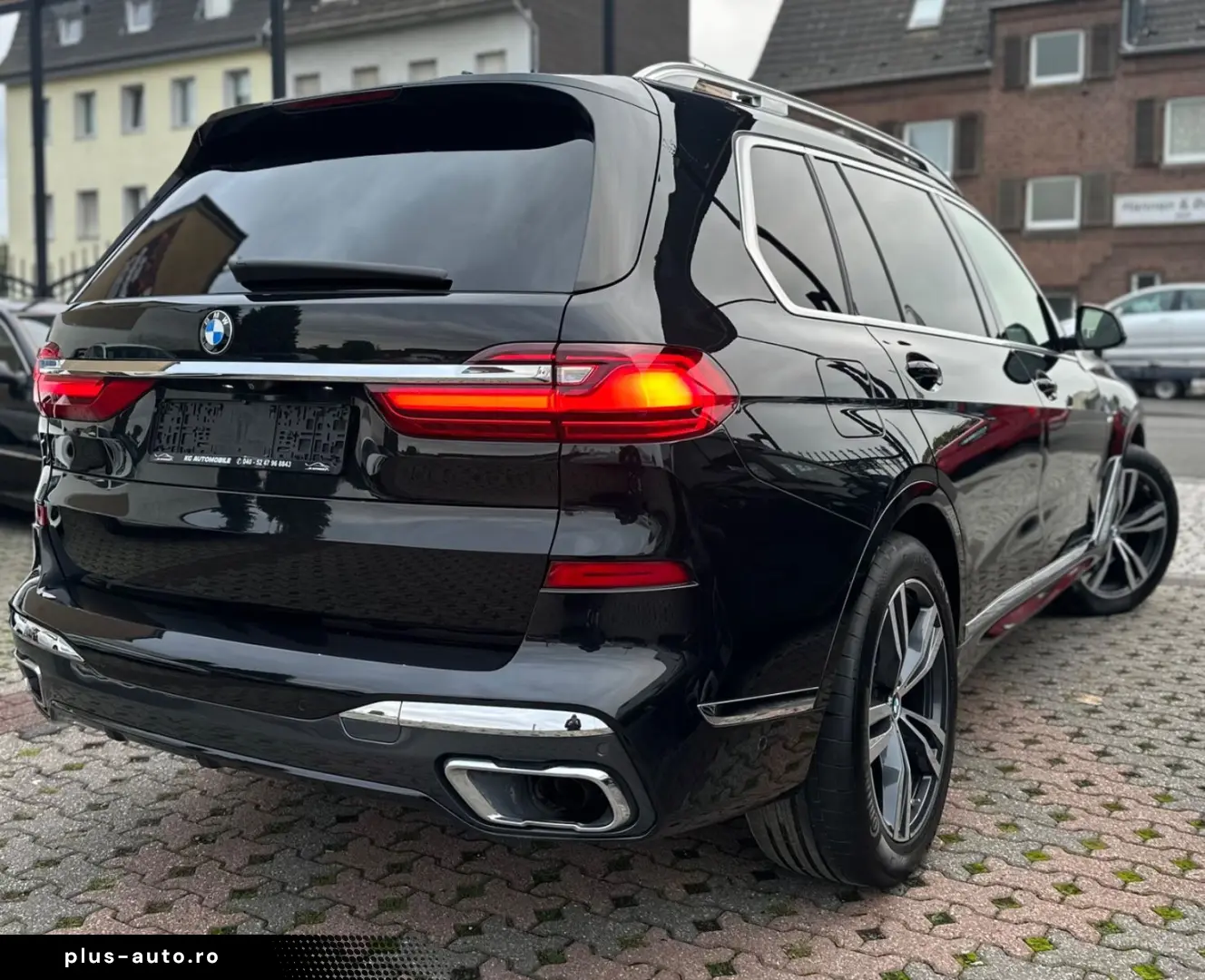 BMW X7 M-SPORT-MASSAGE-PANO-H&W-SHZ-HEADUP-AHK-LEDER
