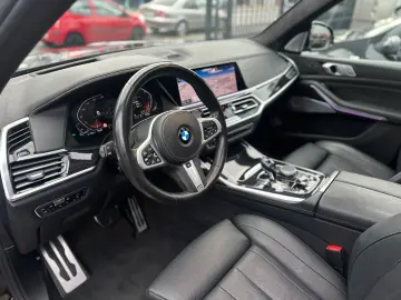 BMW X7 M-SPORT-MASSAGE-PANO-H&W-SHZ-HEADUP-AHK-LEDER