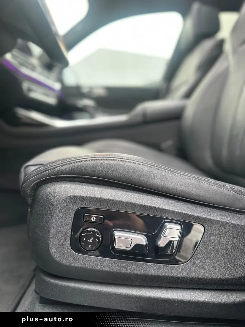 BMW X7 M-SPORT-MASSAGE-PANO-H&W-SHZ-HEADUP-AHK-LEDER