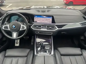 BMW X7 M-SPORT-MASSAGE-PANO-H&W-SHZ-HEADUP-AHK-LEDER