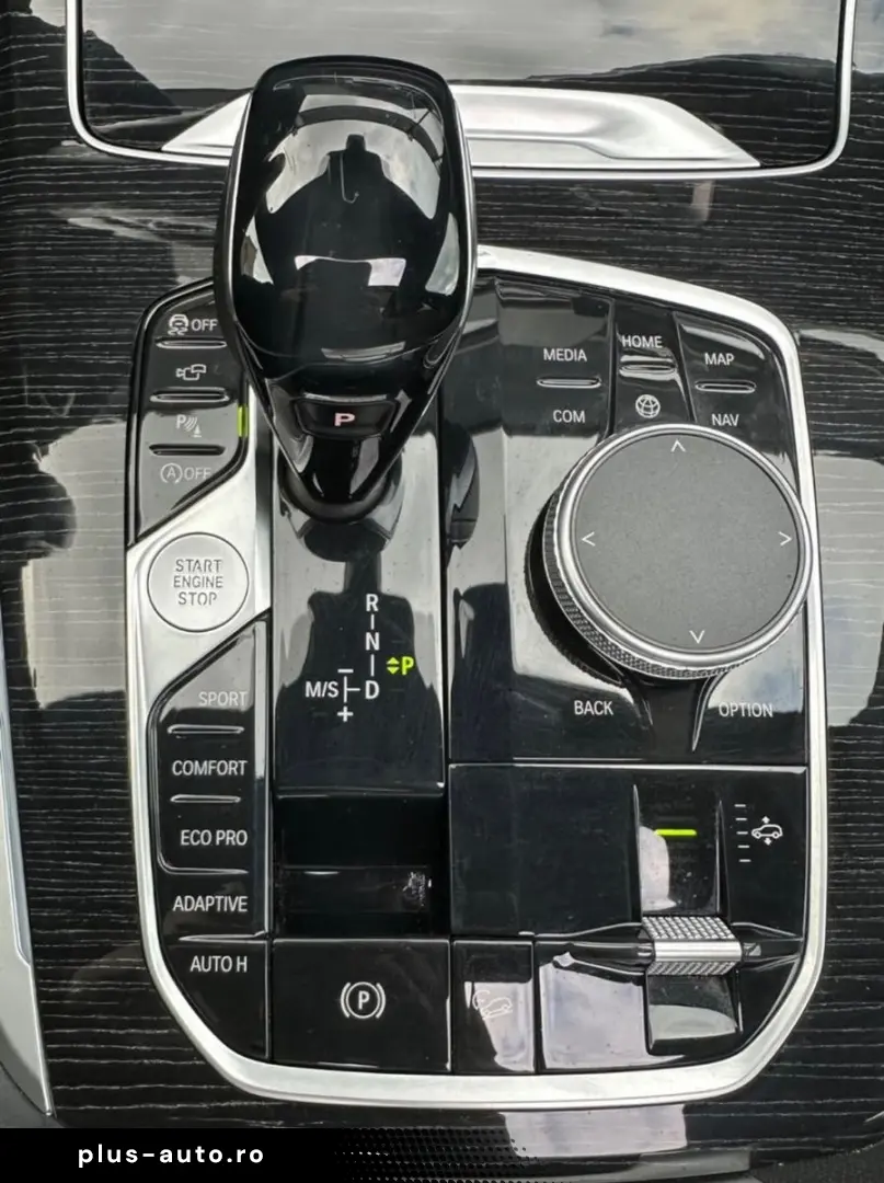 BMW X7 M-SPORT-MASSAGE-PANO-H&W-SHZ-HEADUP-AHK-LEDER