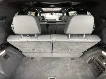 BMW X7 M-SPORT-MASSAGE-PANO-H&W-SHZ-HEADUP-AHK-LEDER