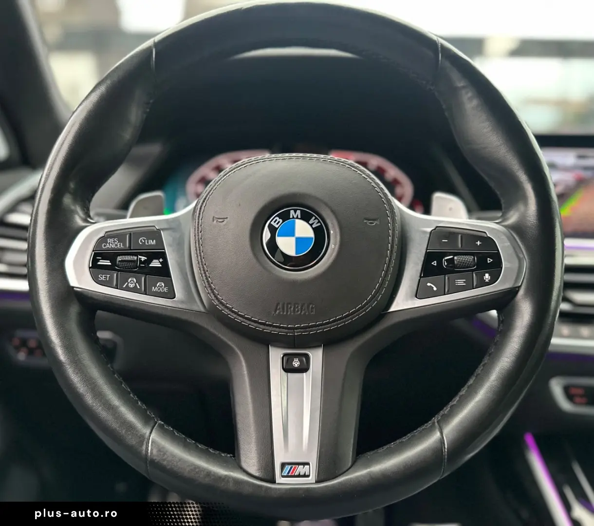 BMW X7 M-SPORT-MASSAGE-PANO-H&W-SHZ-HEADUP-AHK-LEDER