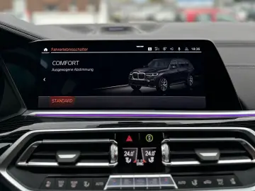 BMW X7 M-SPORT-MASSAGE-PANO-H&W-SHZ-HEADUP-AHK-LEDER