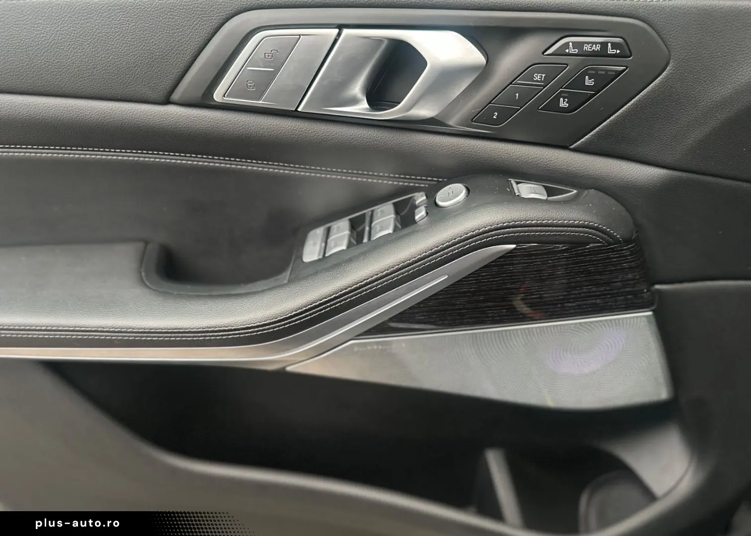 BMW X7 M-SPORT-MASSAGE-PANO-H&W-SHZ-HEADUP-AHK-LEDER