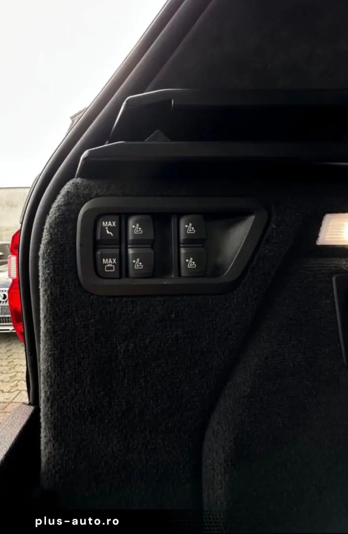 BMW X7 M-SPORT-MASSAGE-PANO-H&W-SHZ-HEADUP-AHK-LEDER