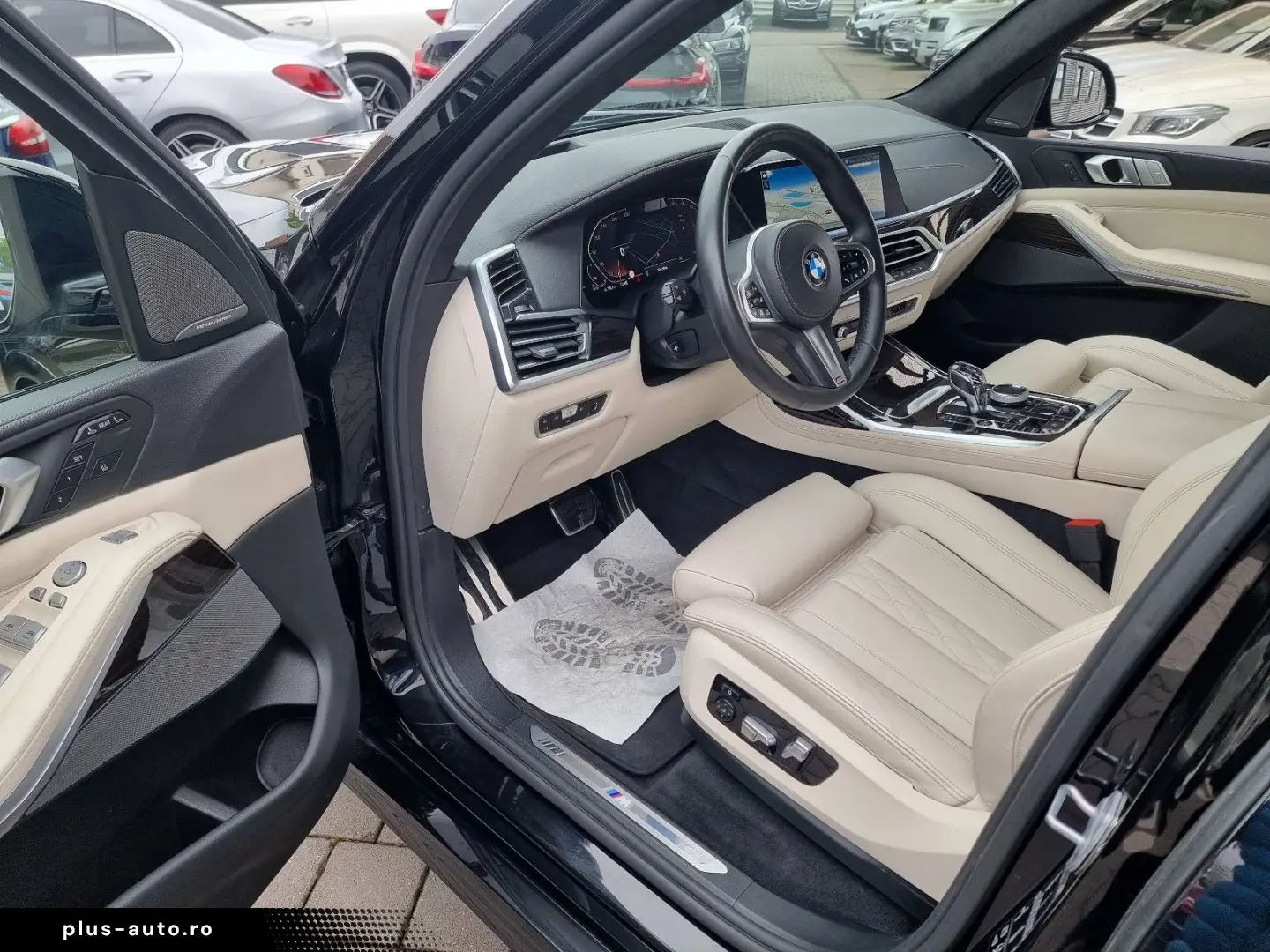 BMW X7 40d M-Paket SoftClose HUD Pano h&k Laser 22