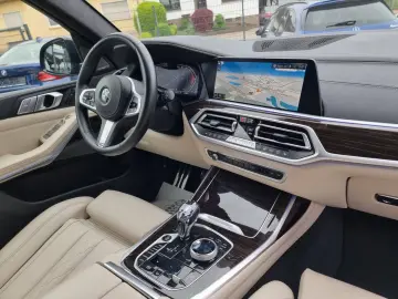 BMW X7 40d M-Paket SoftClose HUD Pano h&k Laser 22