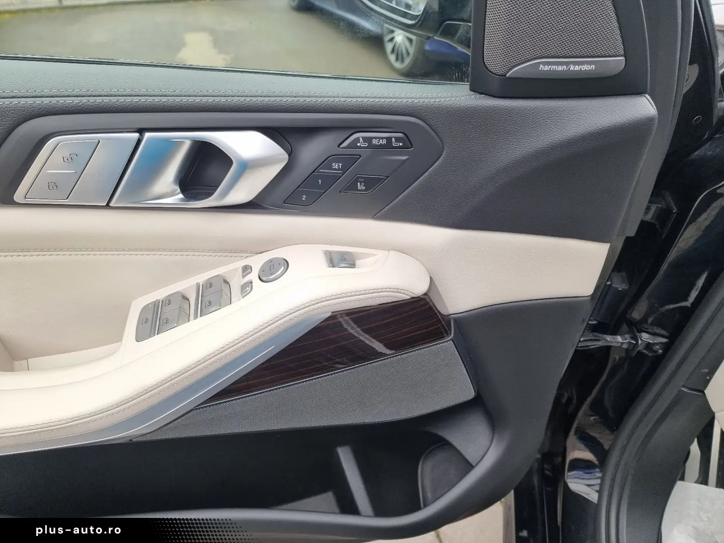BMW X7 40d M-Paket SoftClose HUD Pano h&k Laser 22