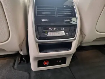 BMW X7 40d M-Paket SoftClose HUD Pano h&k Laser 22