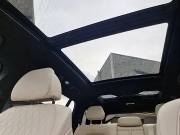 BMW X7 40d M-Paket SoftClose HUD Pano h&k Laser 22