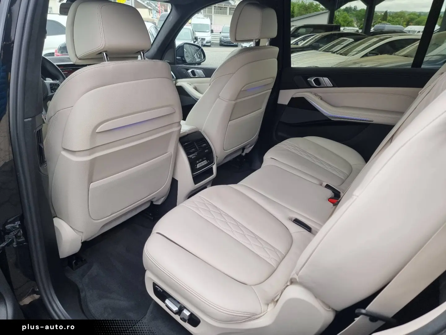 BMW X7 40d M-Paket SoftClose HUD Pano h&k Laser 22