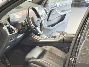 BMW X7 xDrive40d M Sport Memory StandHZG Pano H&K