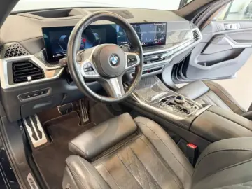 BMW X7 xDrive40d M Sport Memory StandHZG Pano H&K