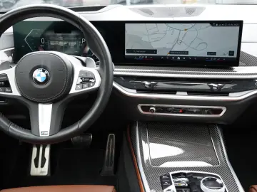 BMW X7 40d M Sport Pro-Exkl-Sky-Luft-360-ACC-7Si-AHK
