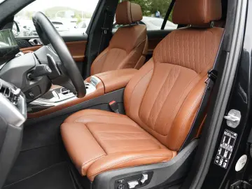 BMW X7 40d M Sport Pro-Exkl-Sky-Luft-360-ACC-7Si-AHK