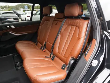 BMW X7 40d M Sport Pro-Exkl-Sky-Luft-360-ACC-7Si-AHK