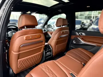BMW X7 xDrive40d M Sport Pro Gestiksteuerung DAB