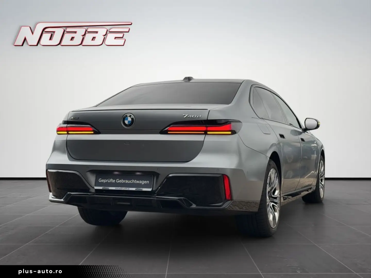 BMW 740d xDrive  M-Sportpaket Individual Lackierung