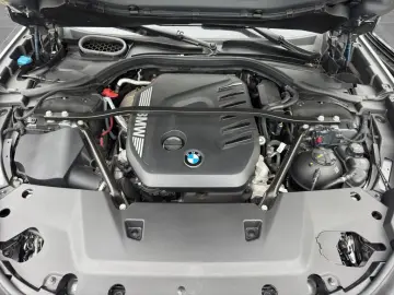 BMW 740d xDrive  M-Sportpaket Individual Lackierung
