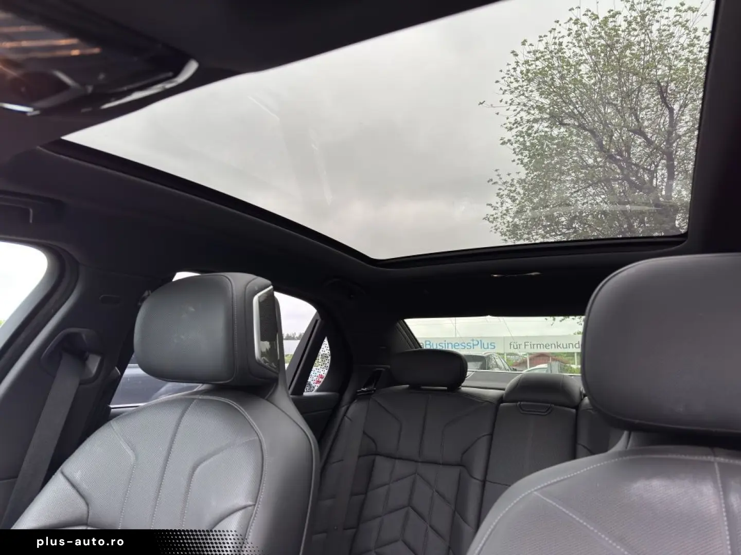BMW 740d xDrive  M-Sportpaket Individual Lackierung