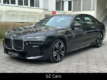 BMW 740 d xDrive M Sport HUD B&W PANO 360 KAM