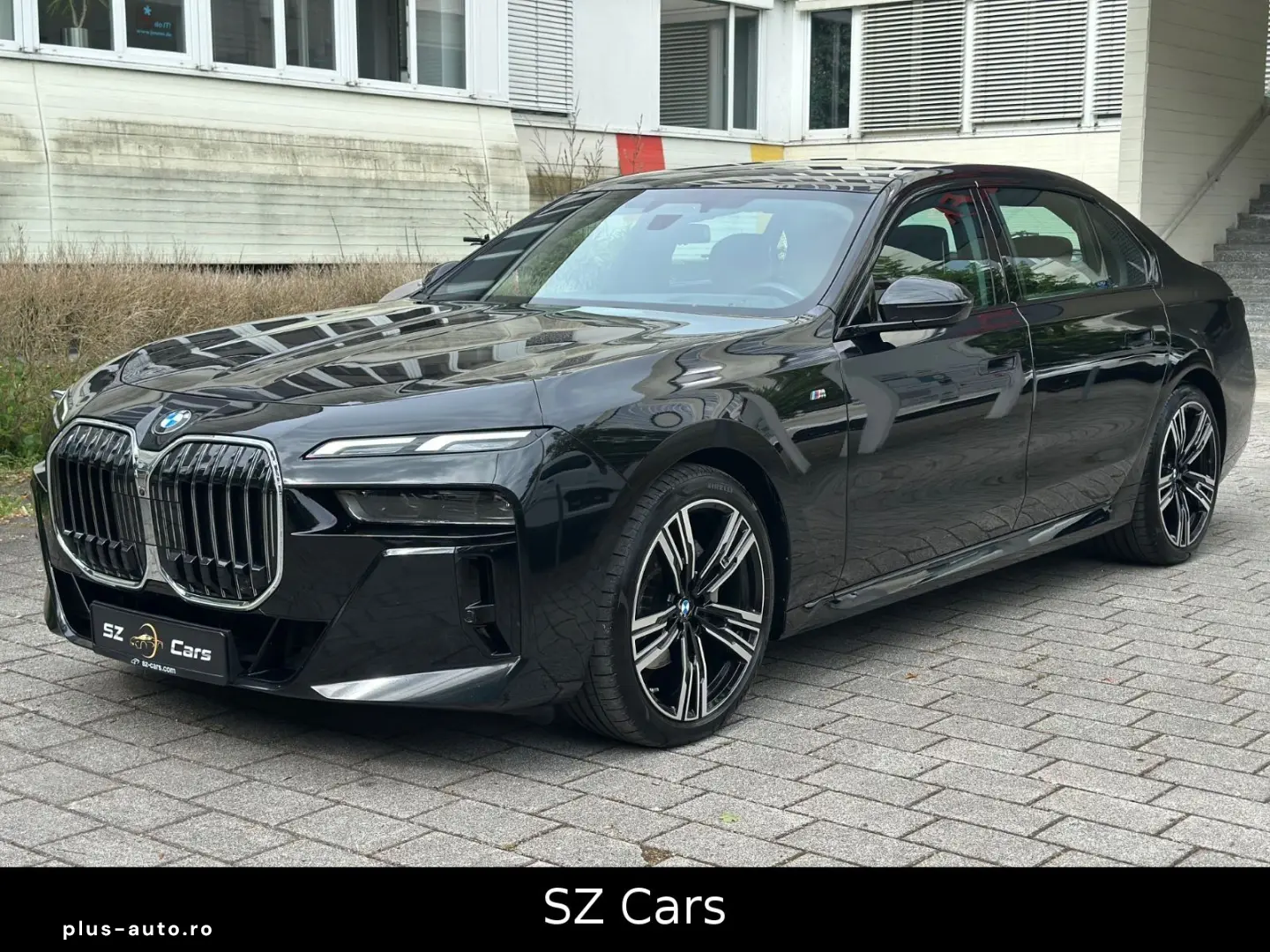 BMW 740 d xDrive M Sport HUD B&W PANO 360 KAM