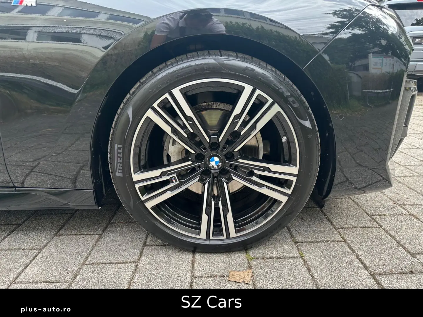 BMW 740 d xDrive M Sport HUD B&W PANO 360 KAM