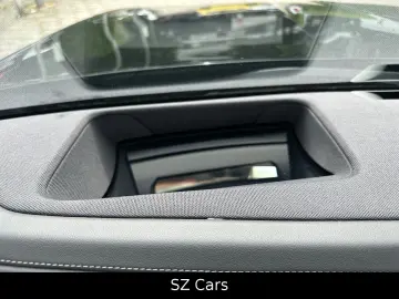 BMW 740 d xDrive M Sport HUD B&W PANO 360 KAM