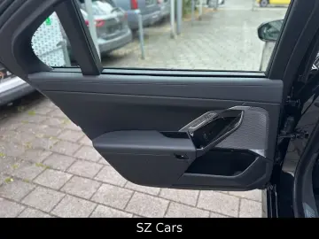 BMW 740 d xDrive M Sport HUD B&W PANO 360 KAM
