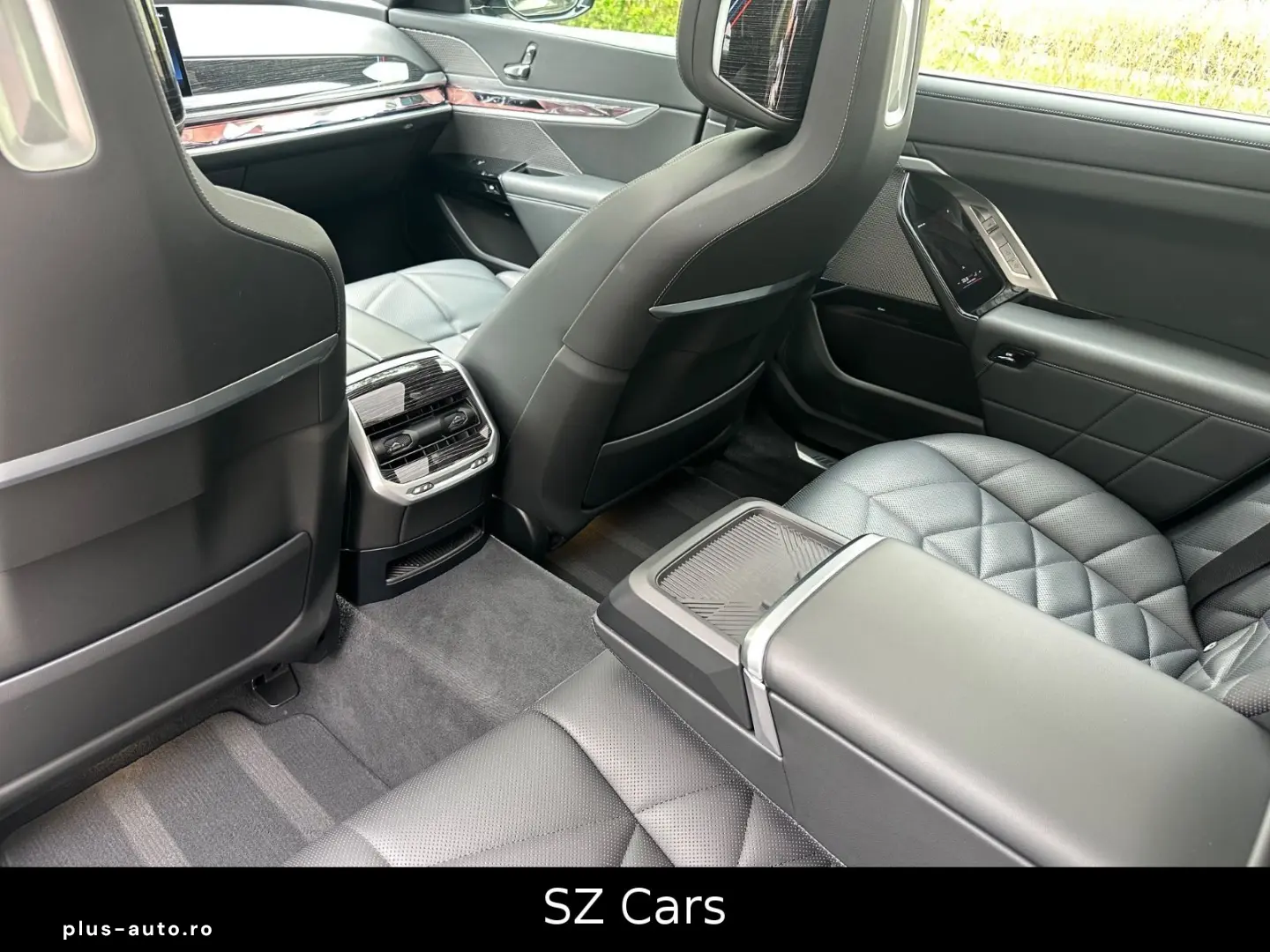 BMW 740 d xDrive M Sport HUD B&W PANO 360 KAM