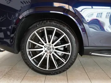 MERCEDES-BENZ GLS 400  4Matic AMG Night Burmester 7S…