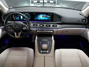 MERCEDES-BENZ GLS 400  4Matic AMG Night Burmester 7S…