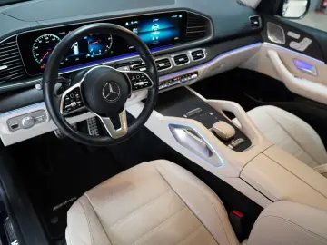 MERCEDES-BENZ GLS 400  4Matic AMG Night Burmester 7S…